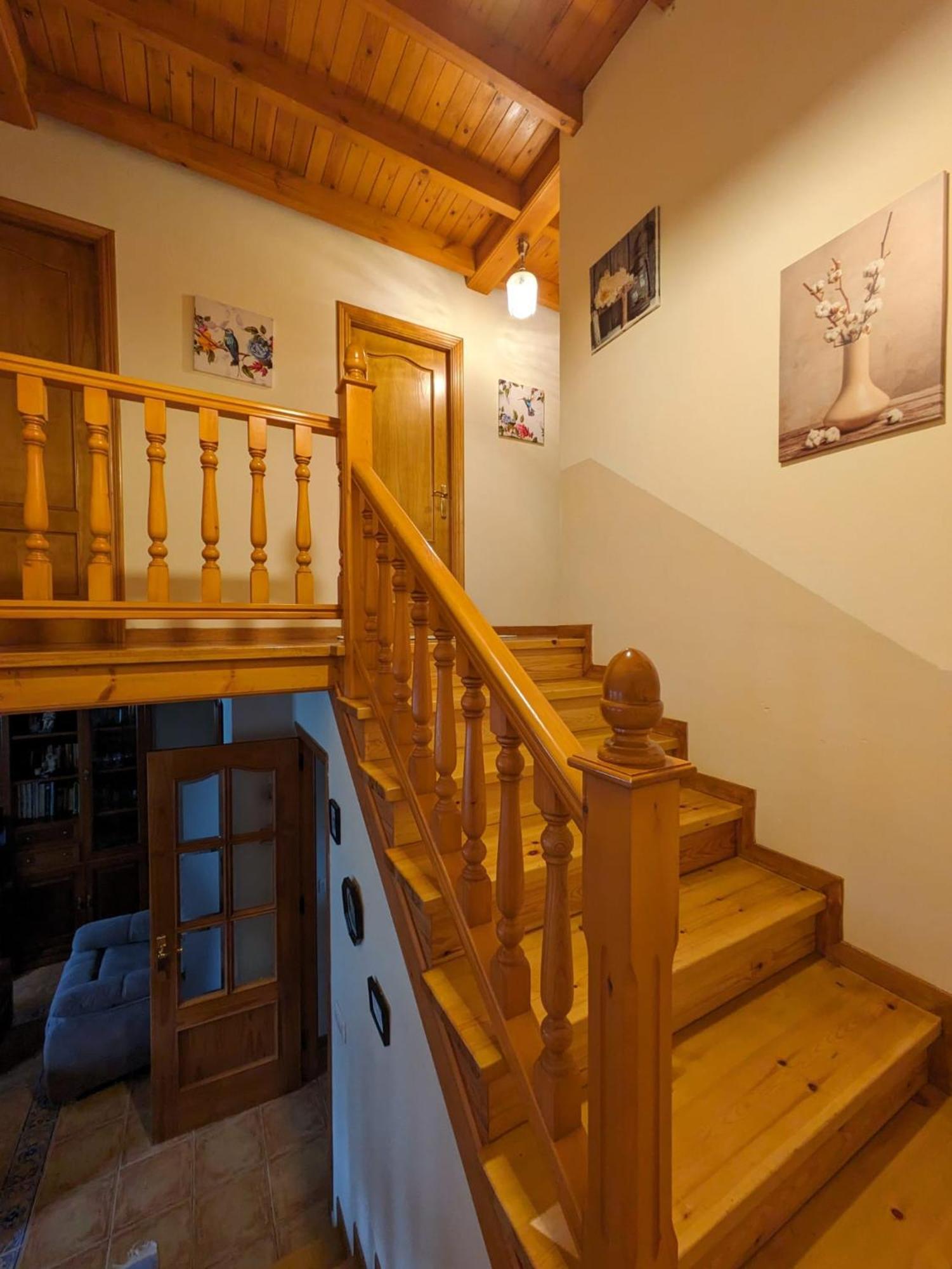 Casa Luisa Biedes, Pilona Villa Infiesto Exterior photo